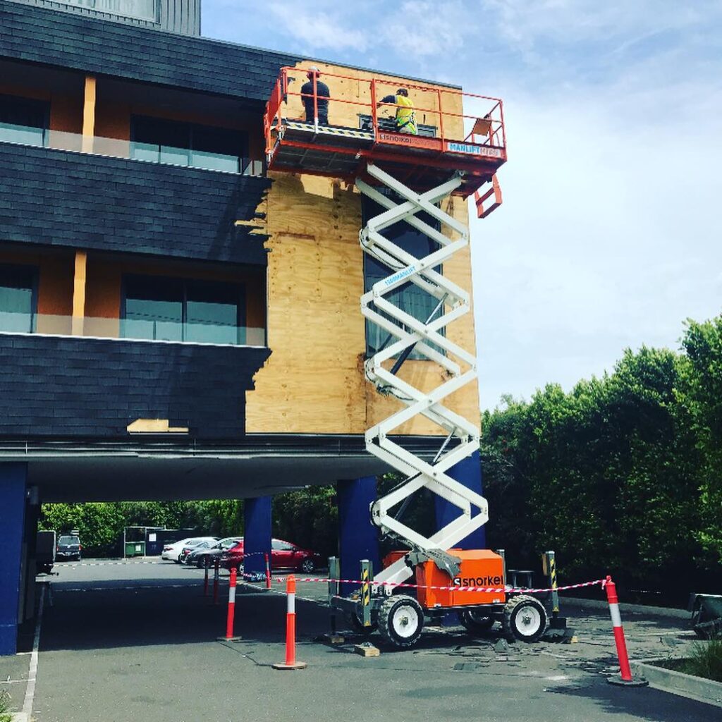 Rough Terrain Scissor Lift
